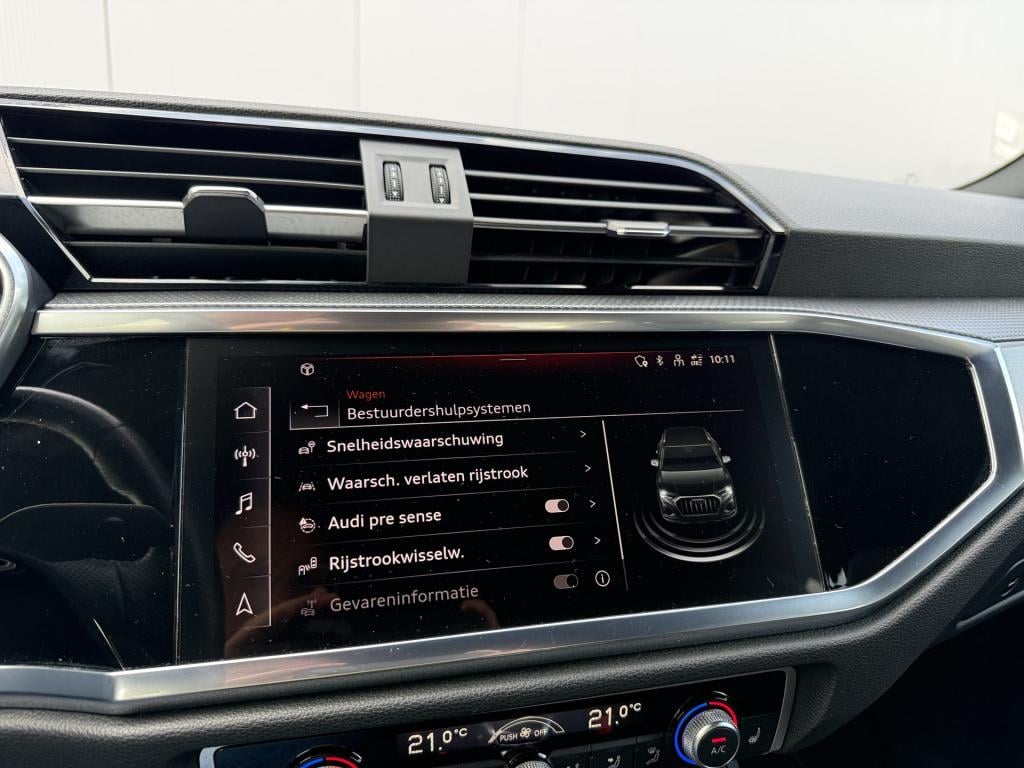 Audi Q3 45 tfsi e hybrid 245pk s edition s-line | keyless | camera