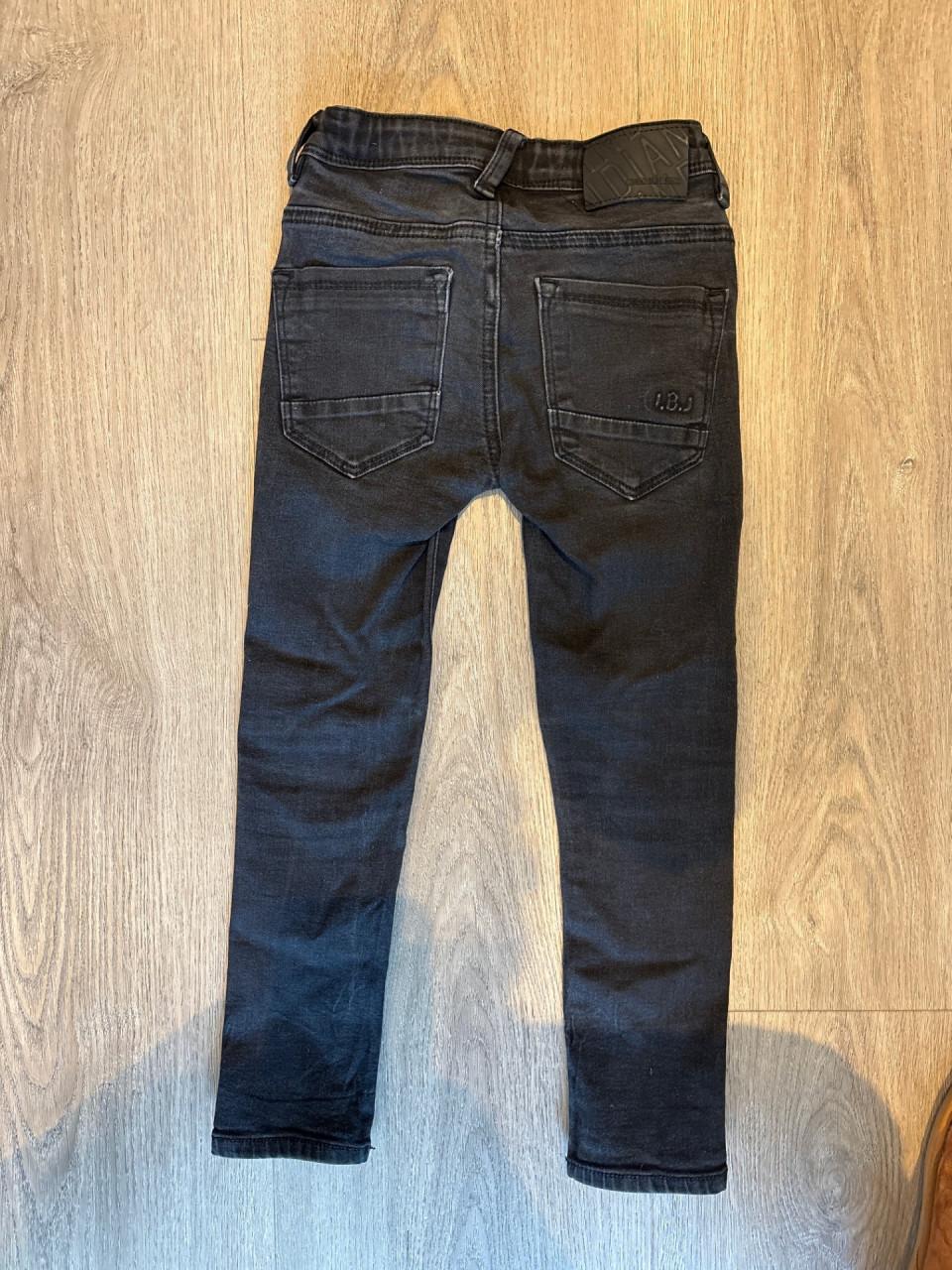 Indian Bleu jeans maat 110.