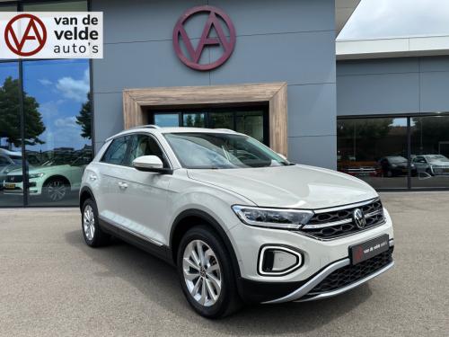 Volkswagen T-roc 1.5 tsi 150pk dsg style carplay | camera | keyless | elek.