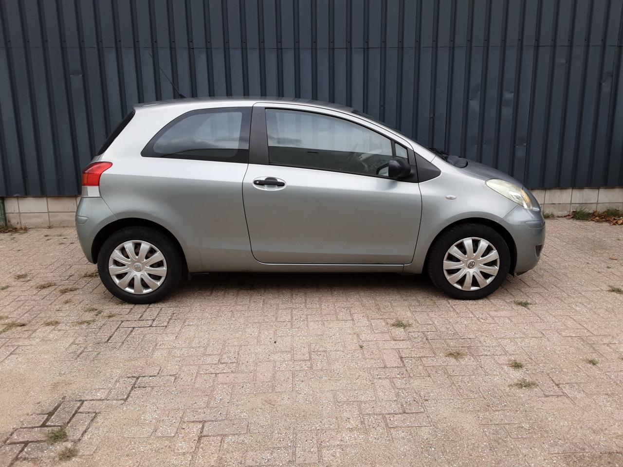 Toyota Yaris 1.3 VVTi Comfort