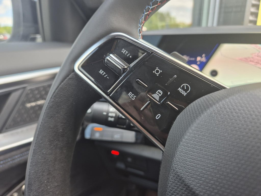 Renault Austral 1.2 e-tech full hybrid 200 iconic esprit alpine pack harman