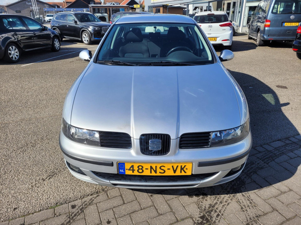 Seat Toledo 1.6-16v sport / dit is de meeneemprijs/