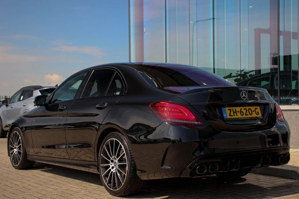 Mercedes-Benz C-Klasse c-klasse 180 | amg pakket | burmester | sfeerverlich