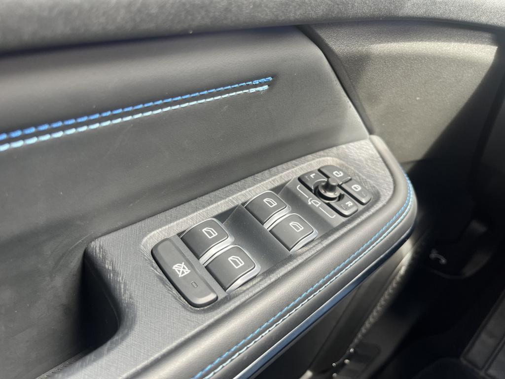 Lynk & Co 01 1.5 262 pk phev navi 360gr schuifdak 1e eigenaar