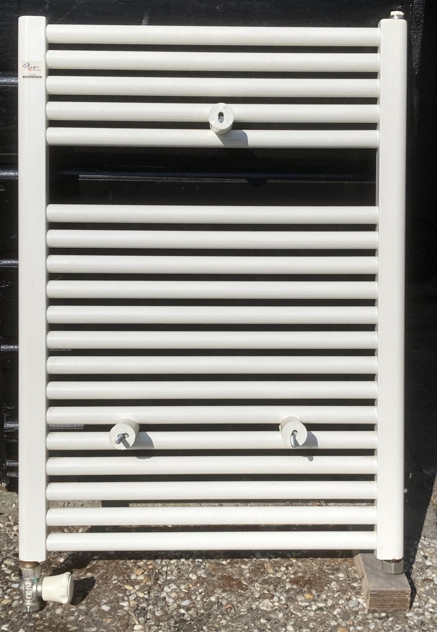 Design doucheradiator Plieger