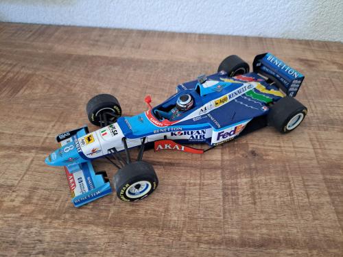 Benetton B197 Formule 1-raceauto uit 1997,