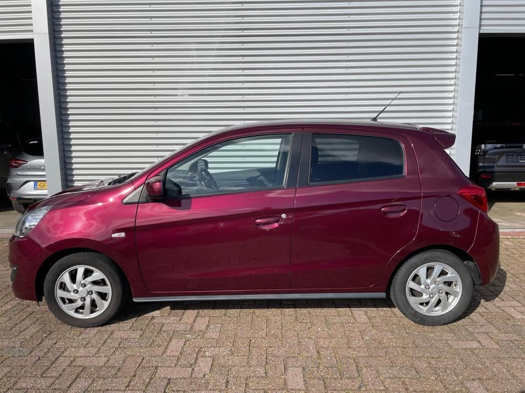 Mitsubishi Space Star 1.2 connect pro automaat