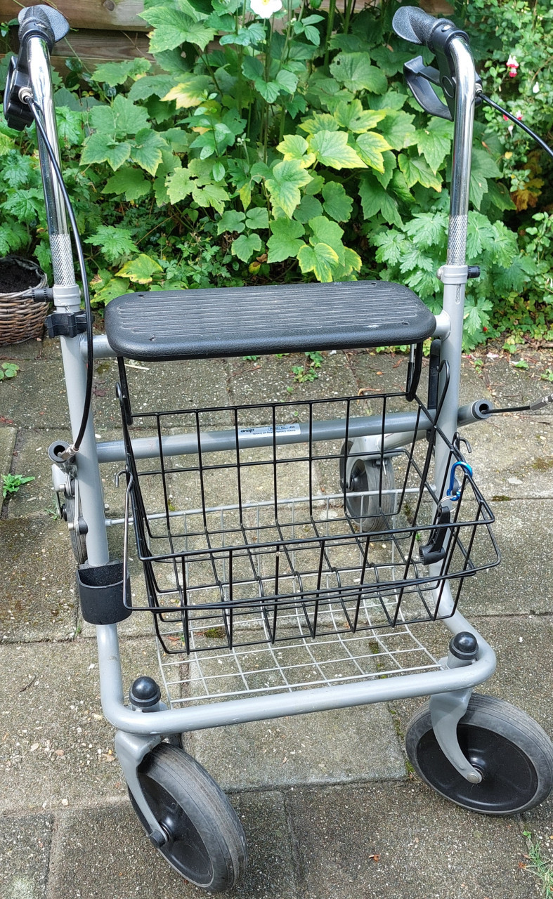 Rollator (in goede staat)
