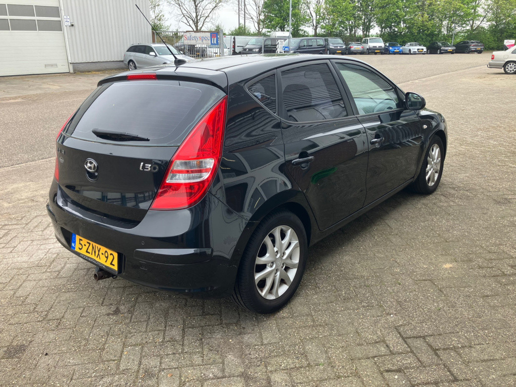 Hyundai I 30 1.4i active