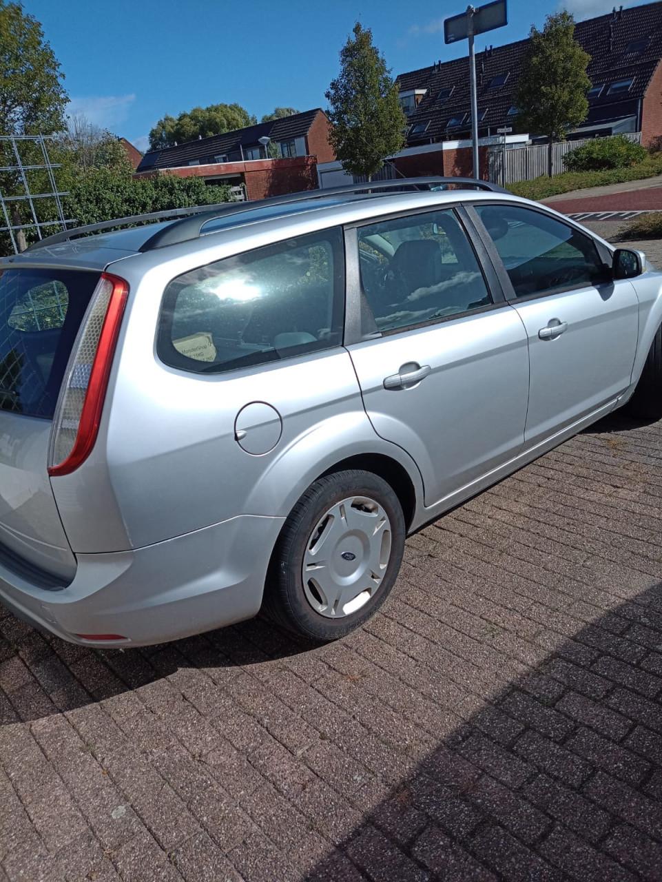 Ford focus turnier station 1.6 bj 2010 apk 3-2026 zeer mooi