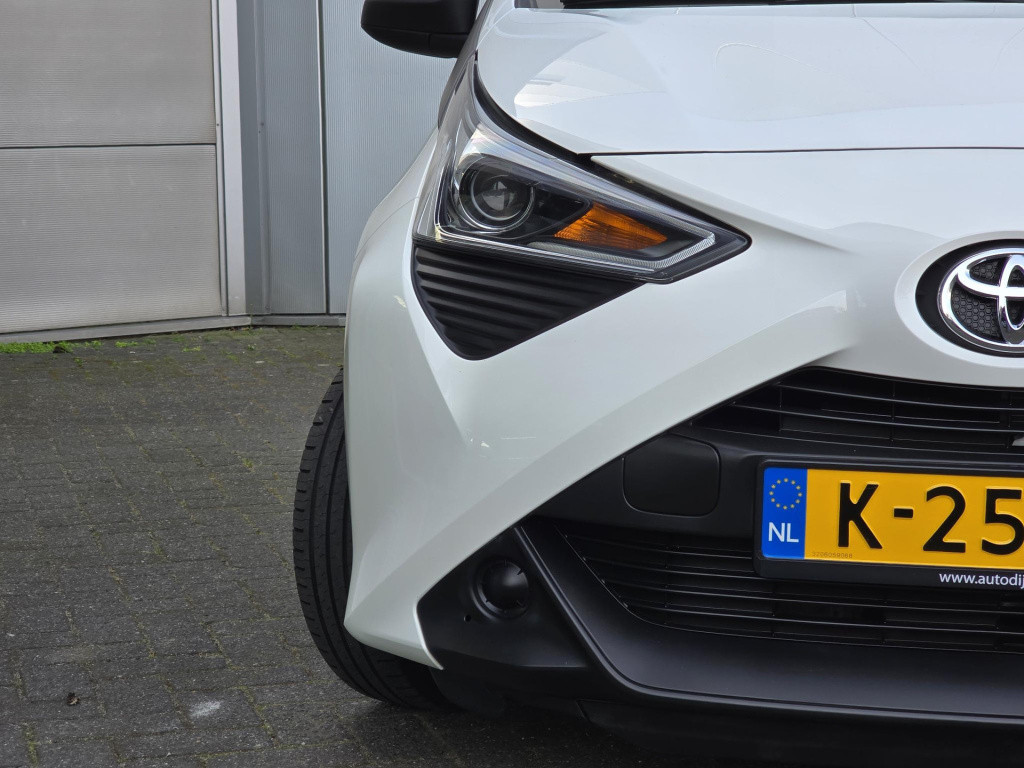 Toyota Aygo 1.0 vvt-i x-fun