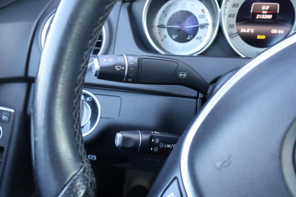 Mercedes-Benz C-Klasse 180 prestige avantgarde i trekhaak i lederen bekledi