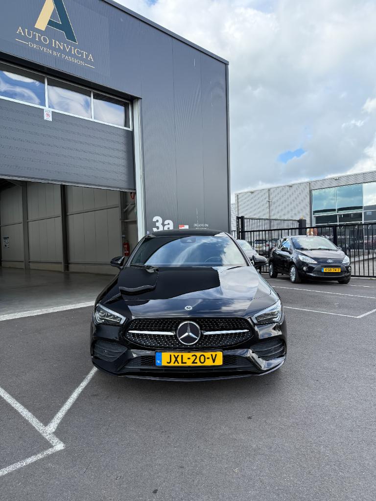 Mercedes-Benz Cla 250 e amg premium plus night - full option