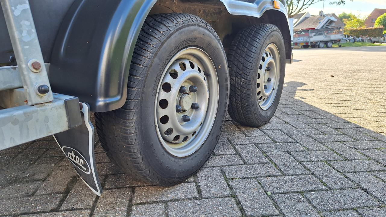 Atec paardentrailer.