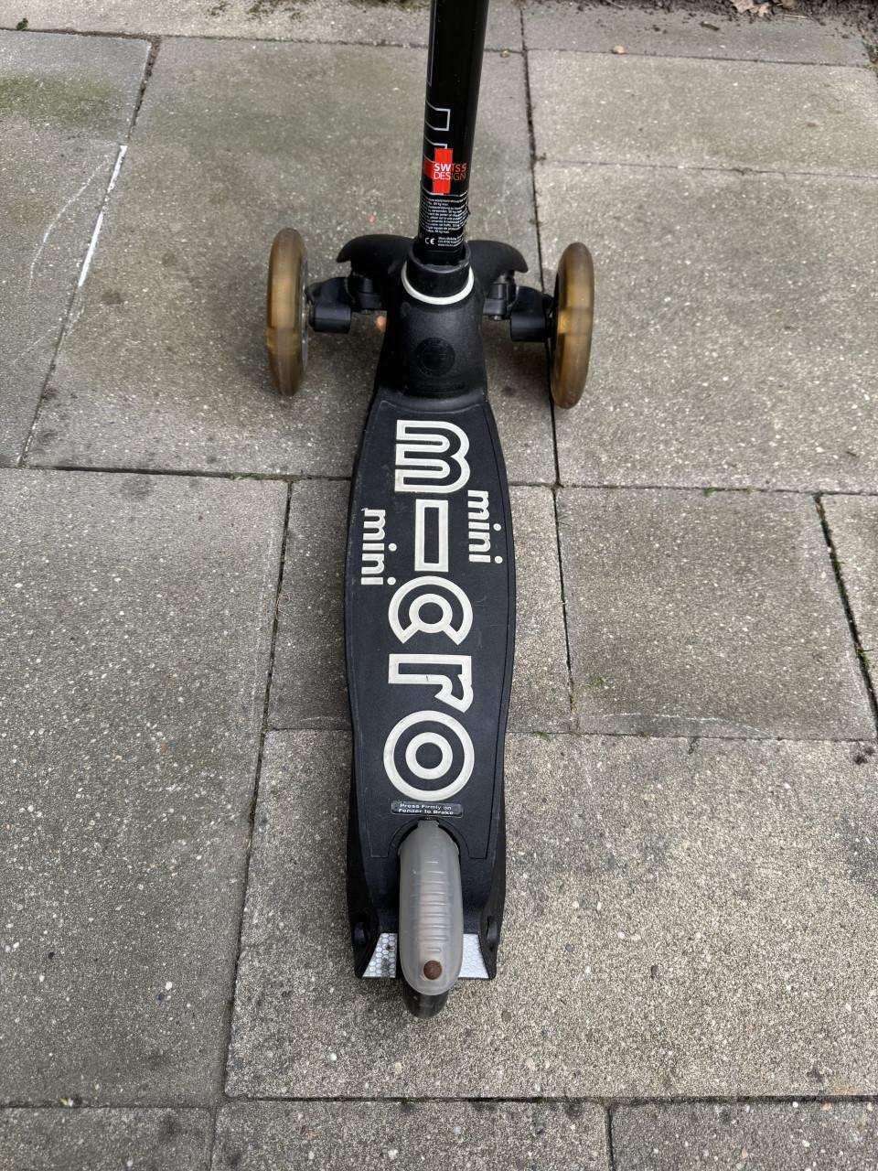 Micro Mini step - zwart