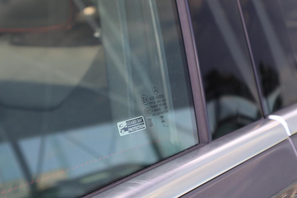 Mercedes-Benz B-Klasse 250 e amg line l panoramadak l 360 camera i head-up 