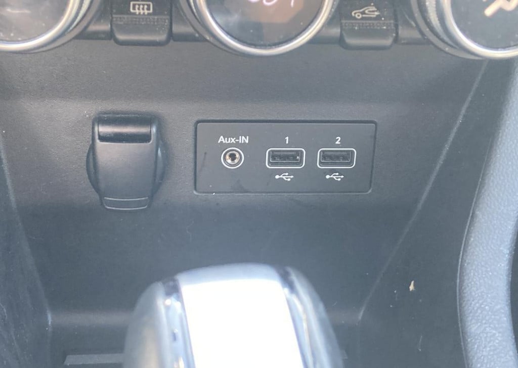 Renault Clio 1.6 e-tech hybrid 140 business zen