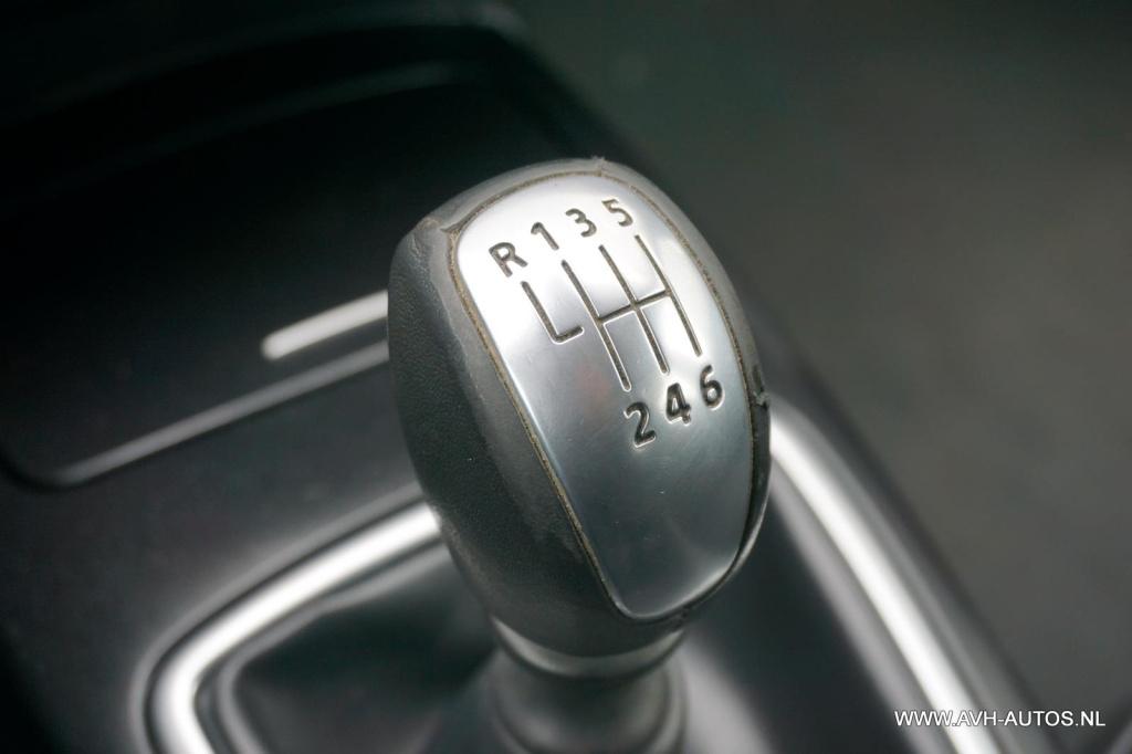 Renault Laguna estate 2.0 16v sélection business