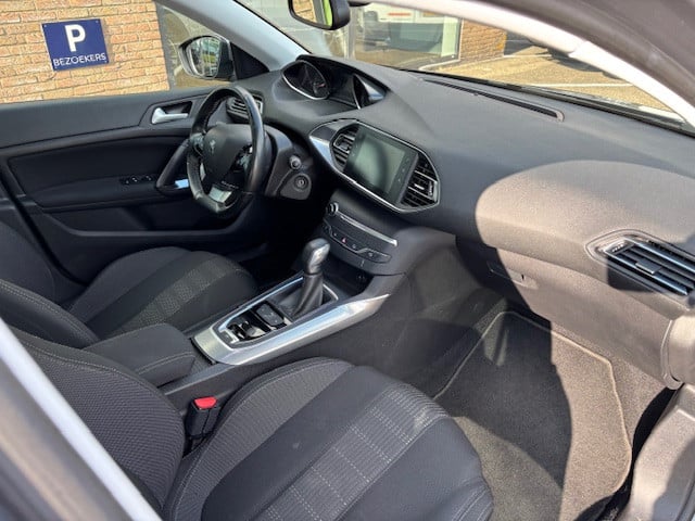 Peugeot 308 allure 1.2 pt-130pk (vol) automaat (eat6) navigatie | winterset