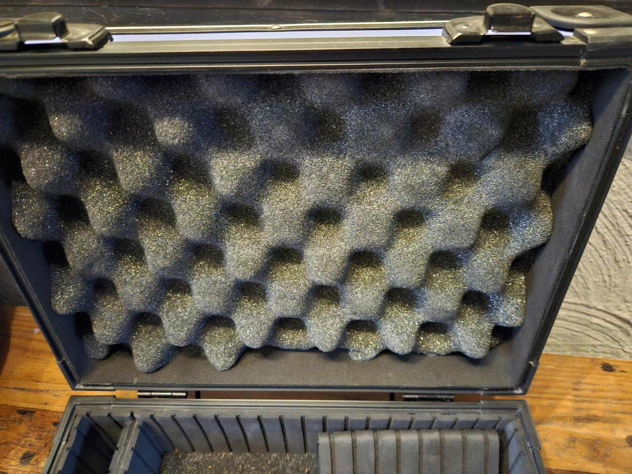 Vanguard Koffer Blauw -Camerakoffertje Stevig incl 2 sleutels