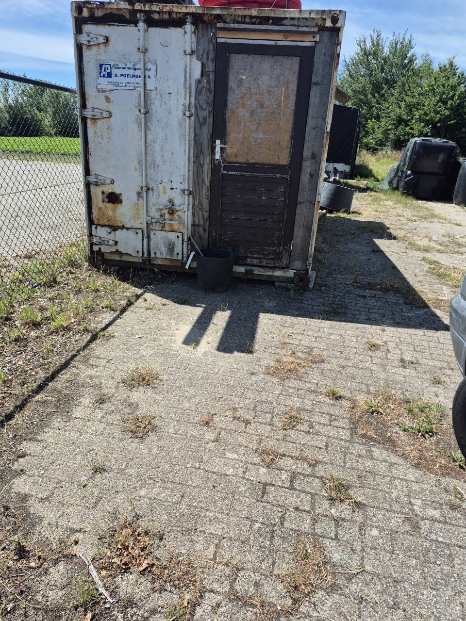 Zee Container
