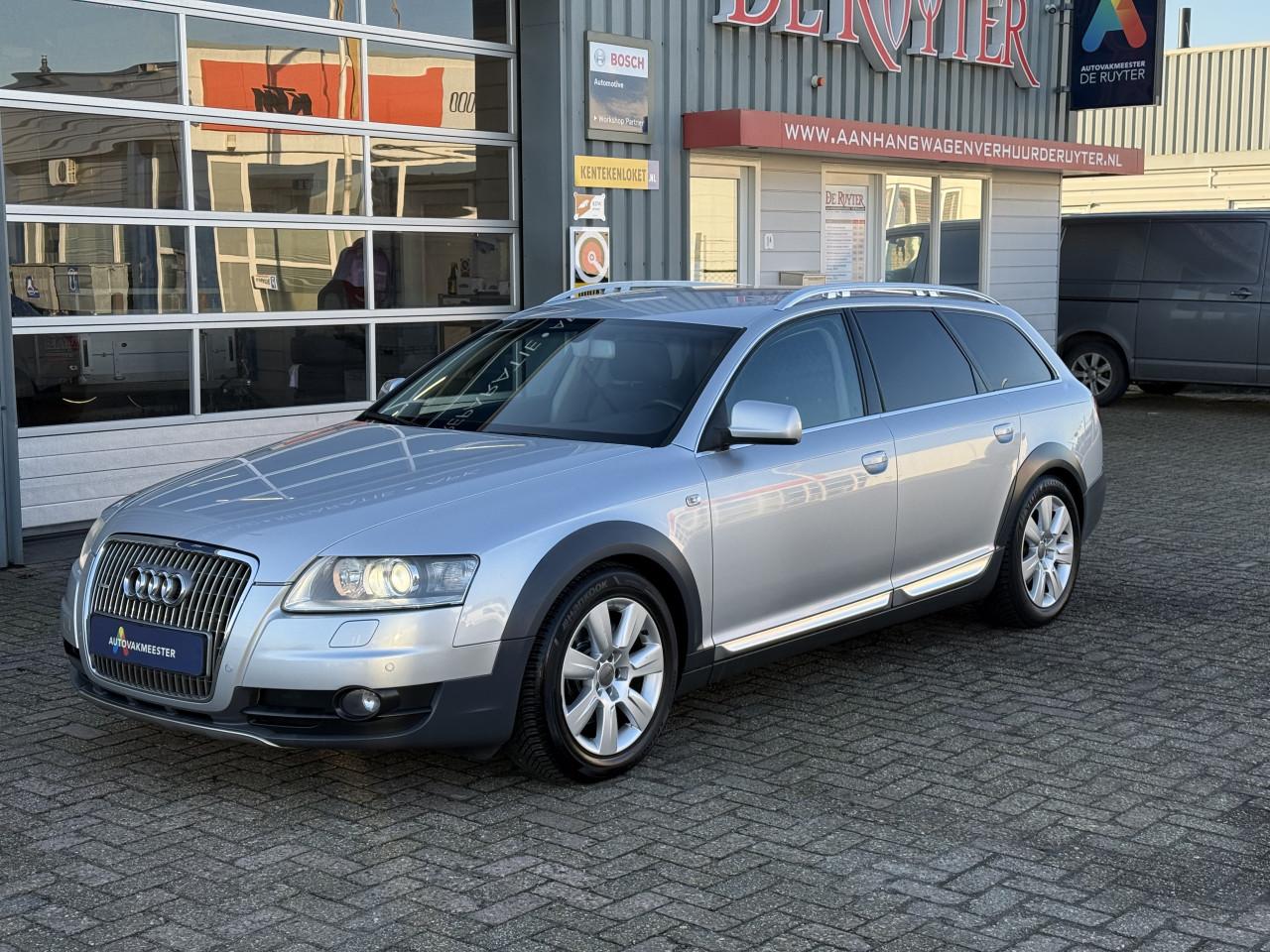 Audi A6 allroad quattro - 3.2 V6