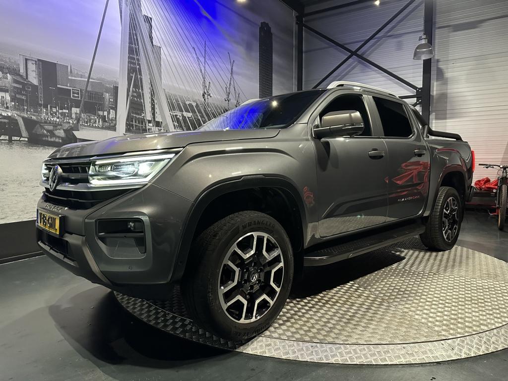 Volkswagen Amarok 3.0 tdi 4motion double cab *360camera*harmankardon*