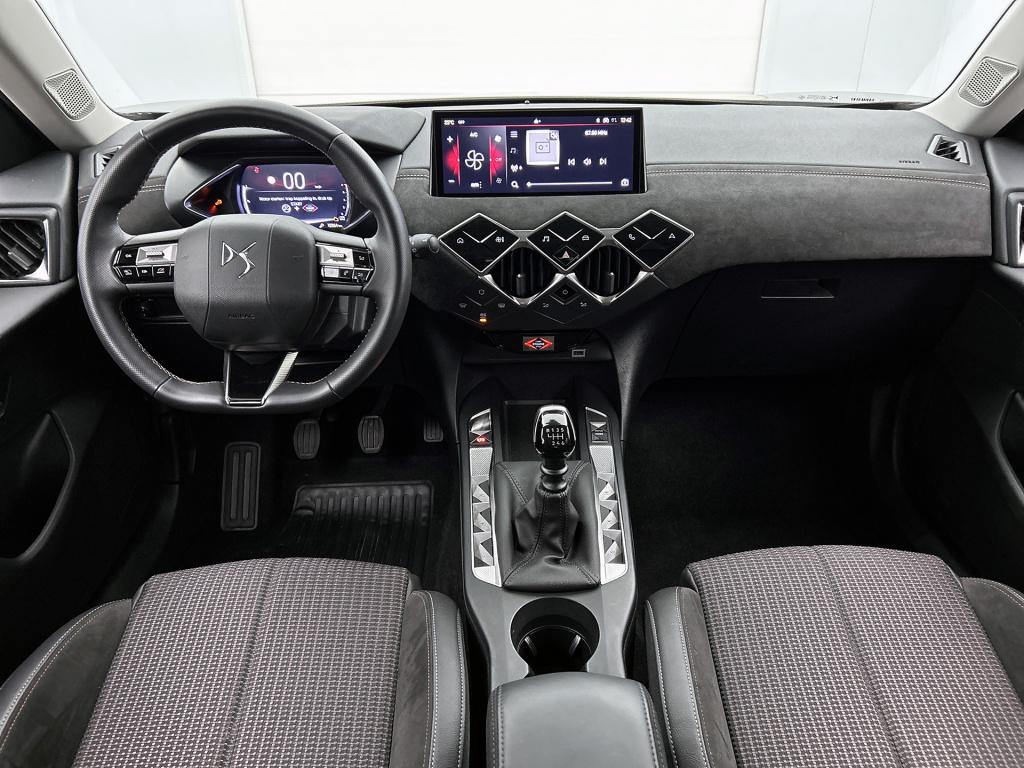 Ds Ds 3 100 pk performance line | rijklaar | keyless entry | camera | parke