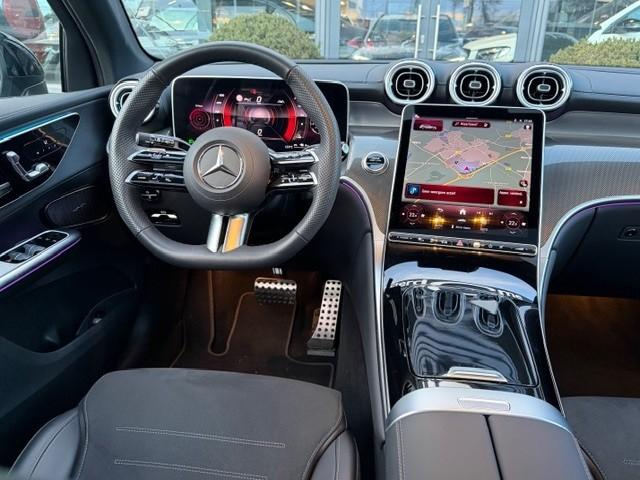 Mercedes-Benz Glc 300e 4matic amg line l airmatic l meesturende achteras l 