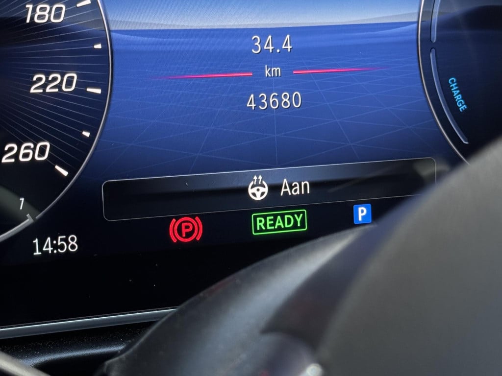 Mercedes-Benz C-Klasse estate 300 e amg line soh 99% nl-auto, volle opties!
