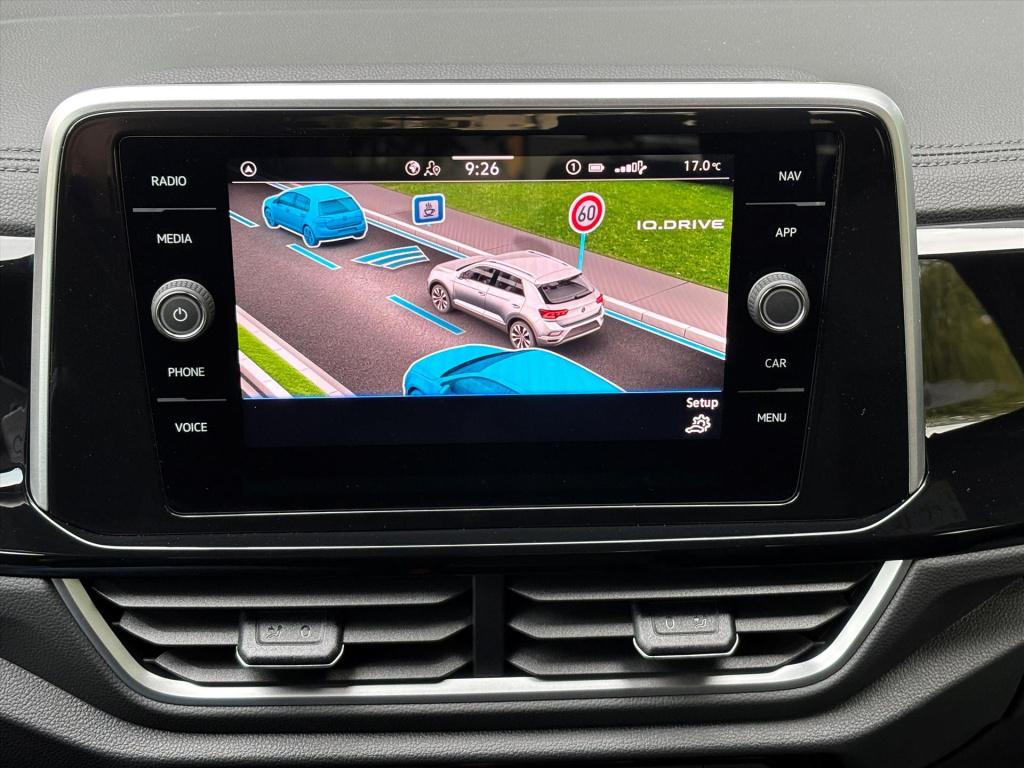 Volkswagen T-roc 1.5 tsi 150pk 7-dsg r-line| camera | keyless|unieke km sta
