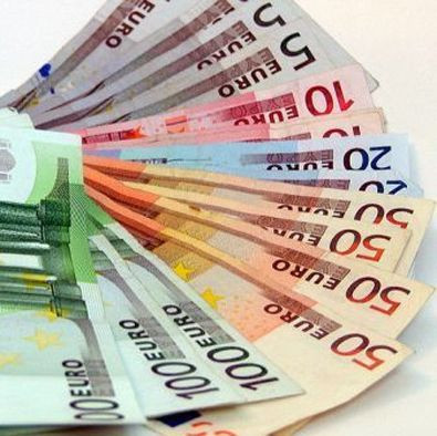 AUTO-INKOOPLIJN zoekt met spoed Alle Merken Auto's En Bussen!