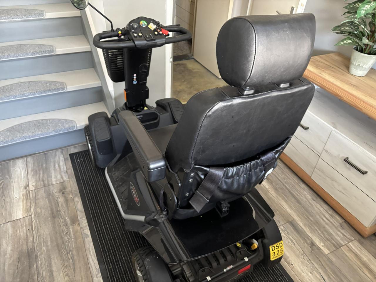 Scootmobiel - Pride Royole 20
