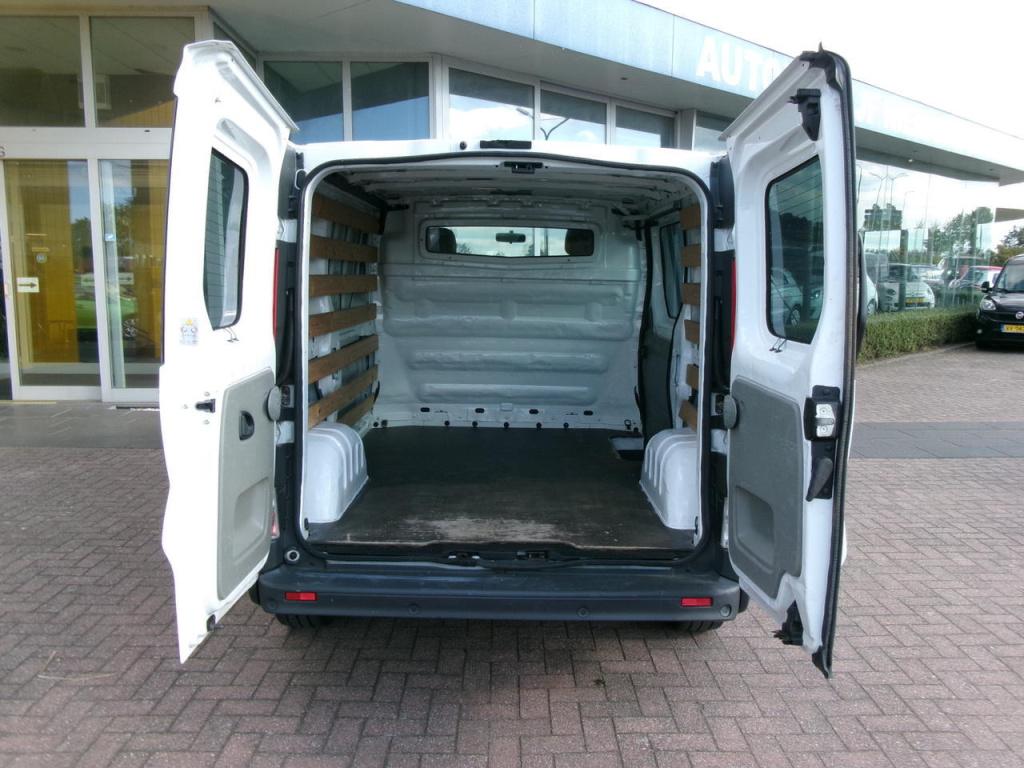 Renault Trafic 2.0 dci airco, navi, cruise-contr., pdc
