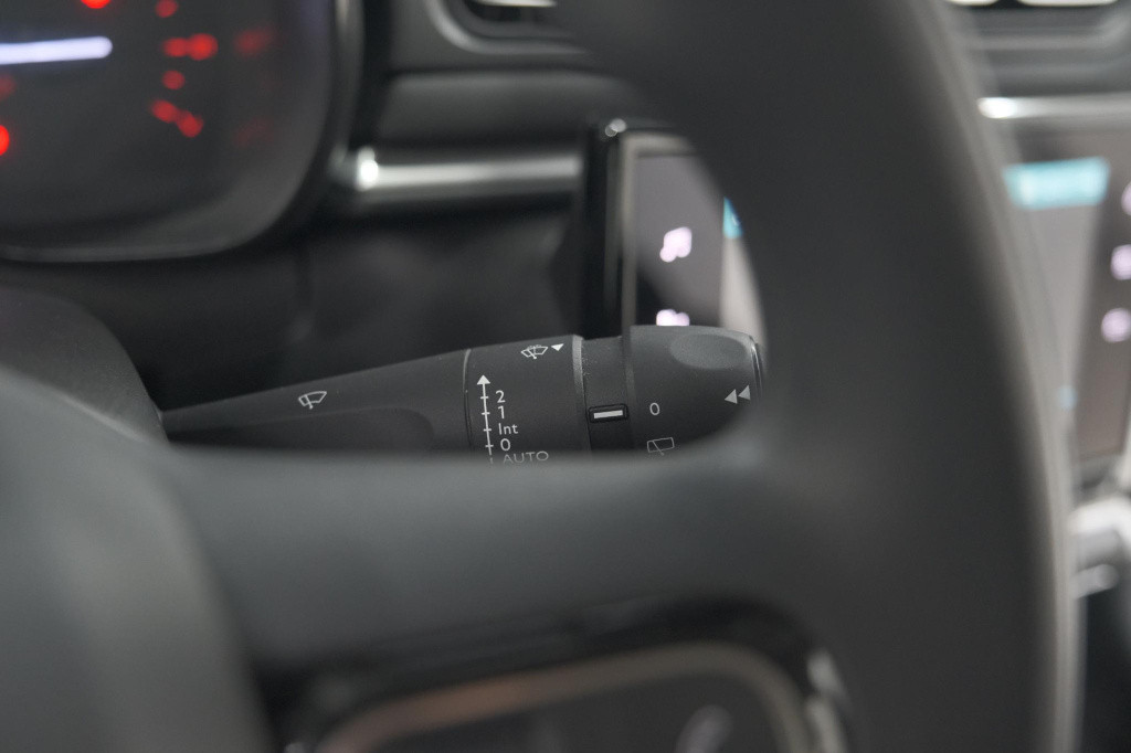 Citroen C3 puretech 82 c-series | navigatie | climate control | apple carpl
