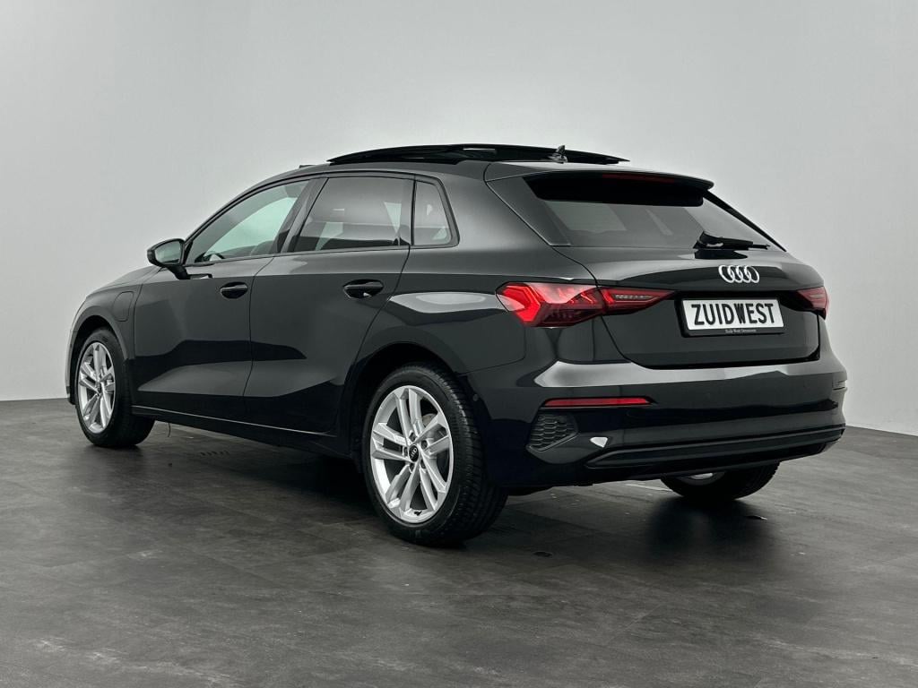 Audi A3 sportback 40 tfsi e advanced edition pano massage acc carplay s-lin