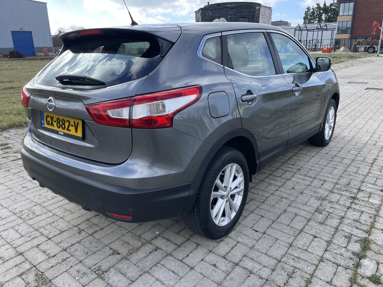 Nissan qashqai 1.2 acenta suv 2015