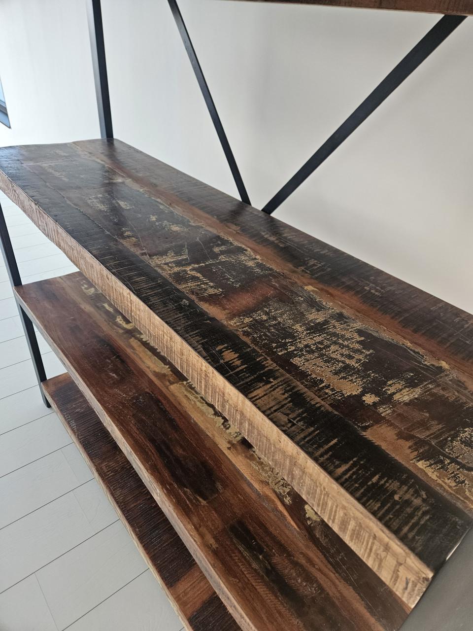 Mangohouten boekenkast