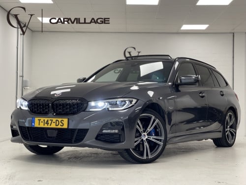BMW 3-serie touring 330e xdrive m-sport | adaptief cc | panoramadak | trekh