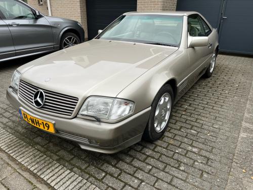 Mercedes Benz 500 SL, NL auto 26 d. km.