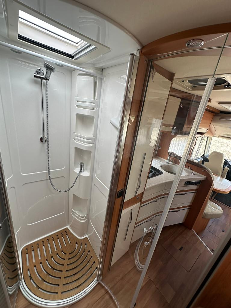 Hymer Onbekend b 778 sl c1 rijbewijs | jaar apk | jaar bovag | afleverbeurt
