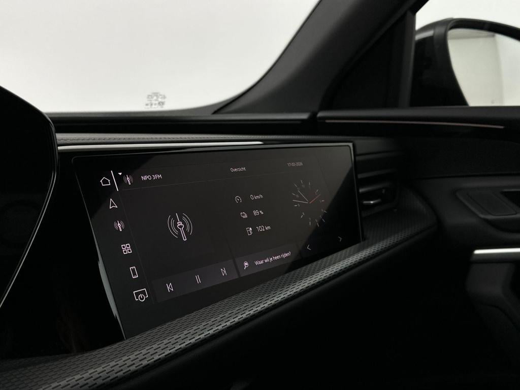 Audi Q5 s edition competition e-hybrid 270 kw / 367 pk suv