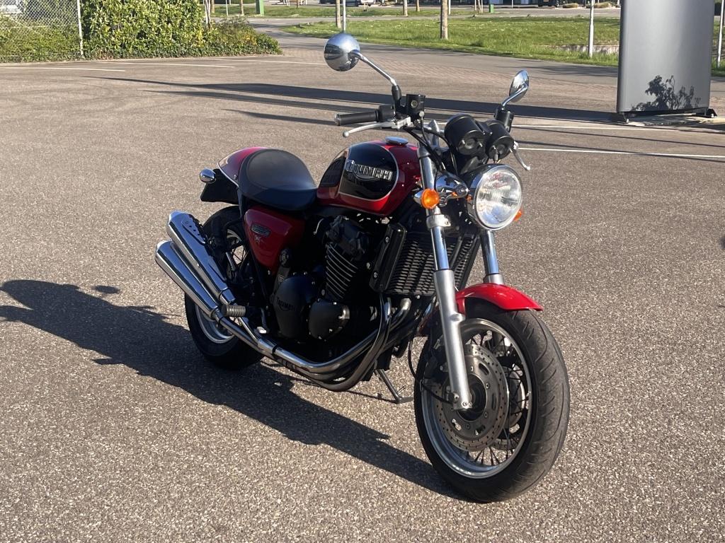 Triumph Thunderbird chopper sport