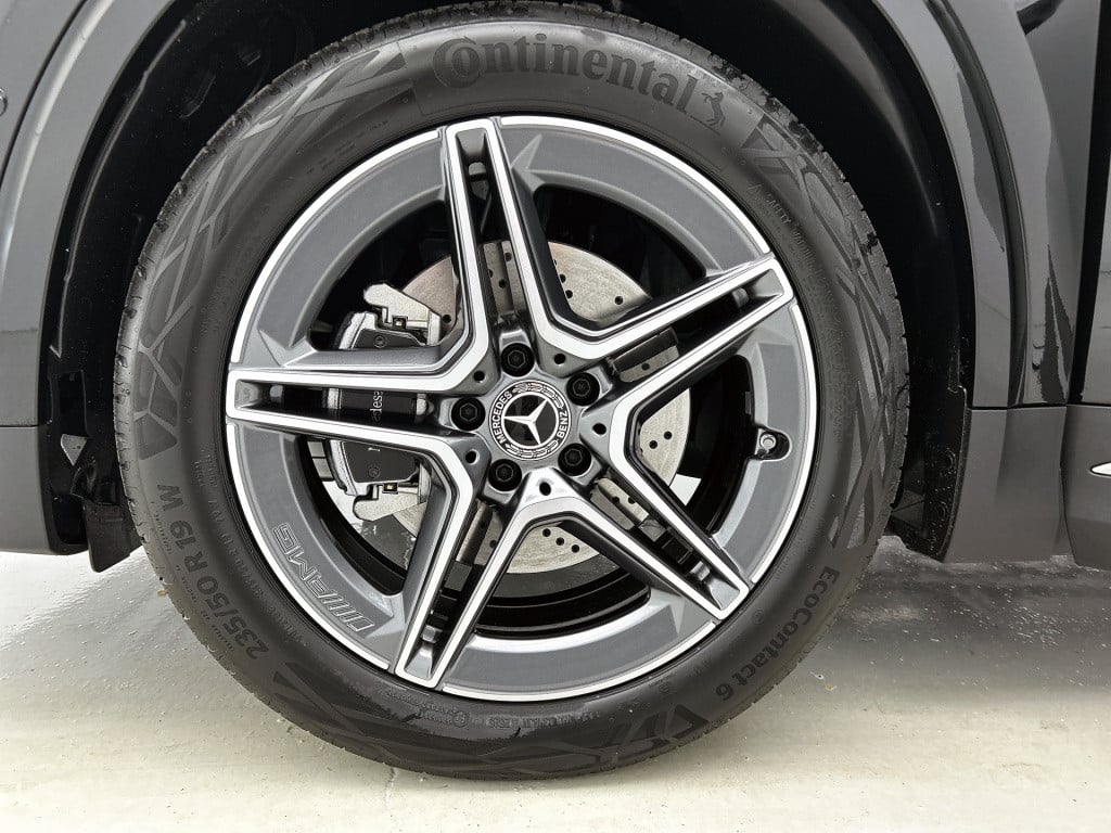 Mercedes-Benz Gla-klasse 180 business solution amg | trekhaak | parkeerpakk