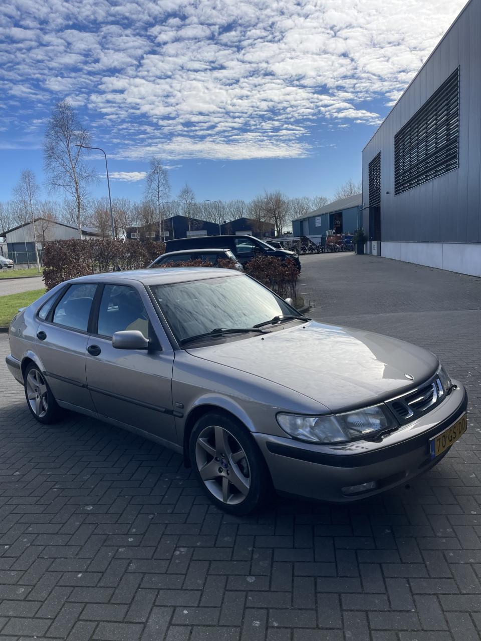 Saab 9-3 2.0 T AUT 2001 Grijs | NAP | NIEUWE APK!