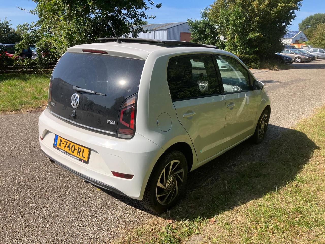 Volkswagen Up 1.0Tsi