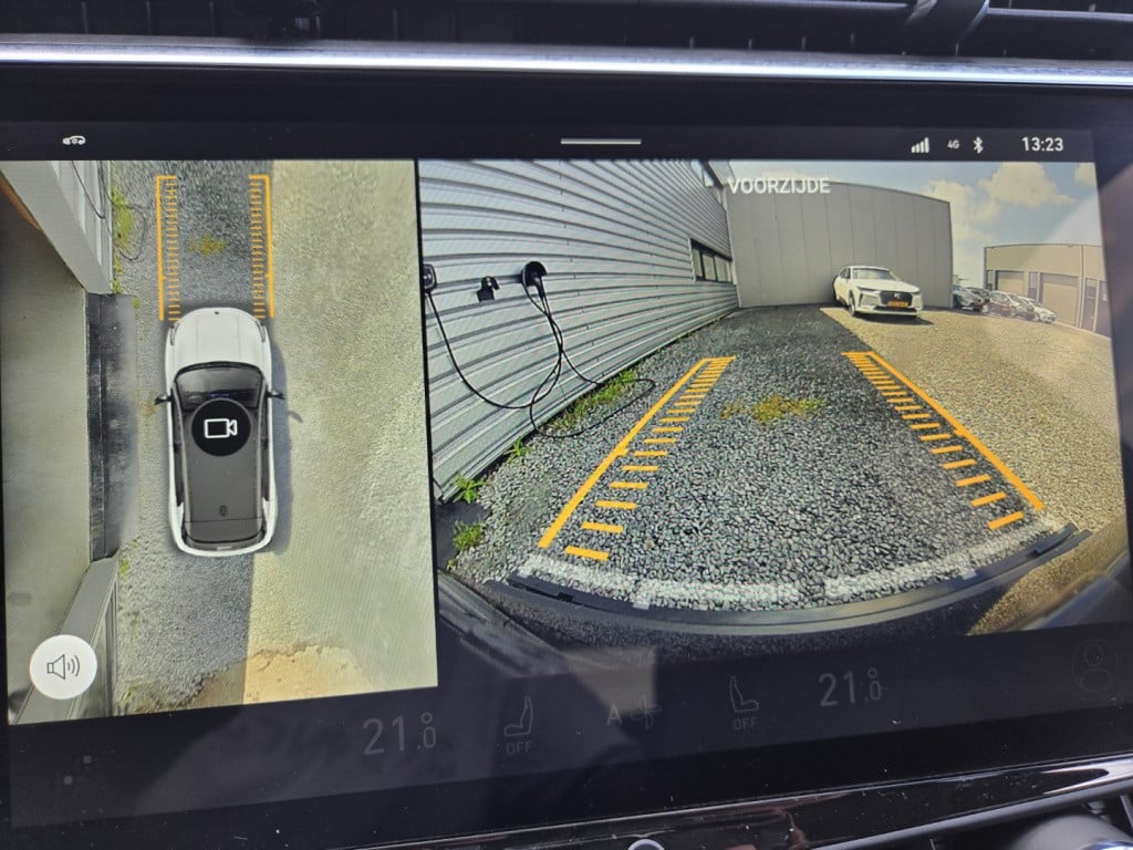 Lynk & Co 01 1.5 261pk plug in hybrid , panodak ,360gr camera , adaptive cc
