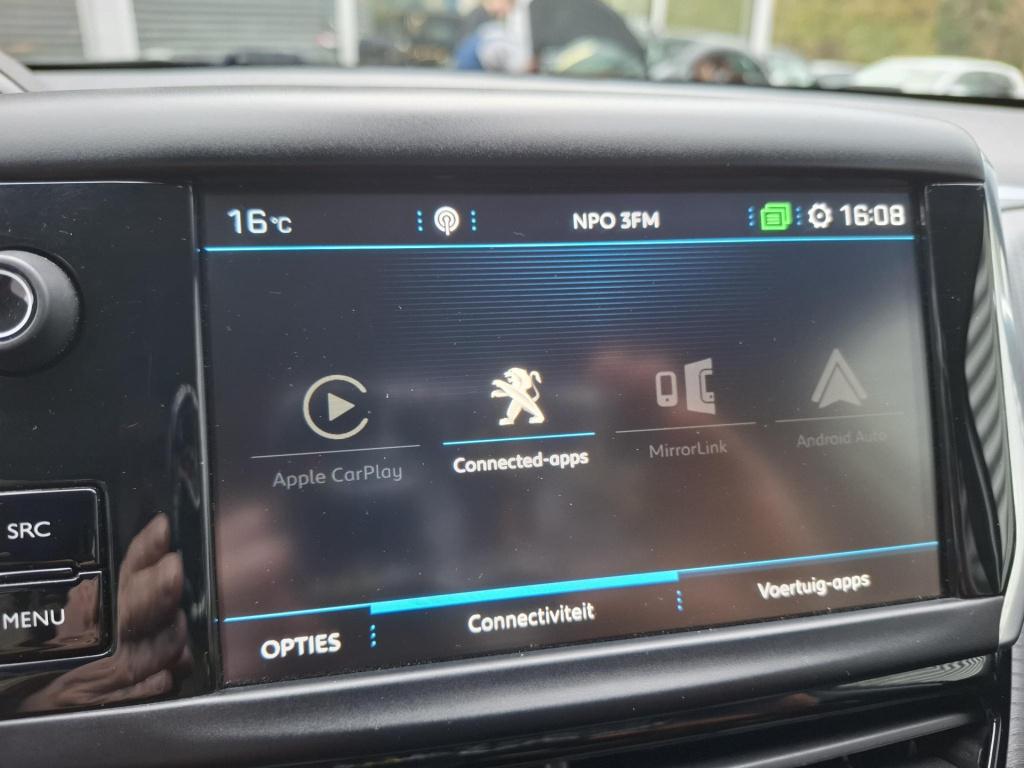 Peugeot 208 1.2 signature nav/airco/lmv/park