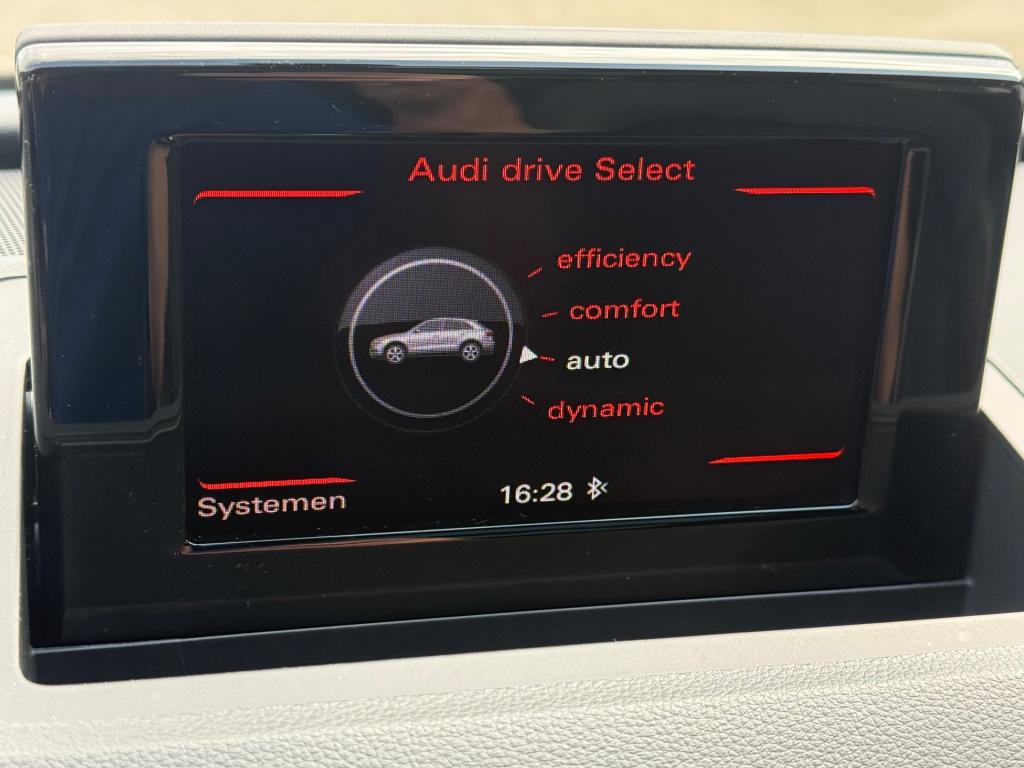Audi Q3 1.4 tfsi cod s edition automaat