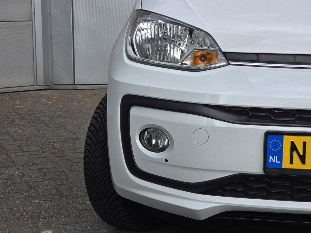 Volkswagen UP! 1.0 bmt high up!